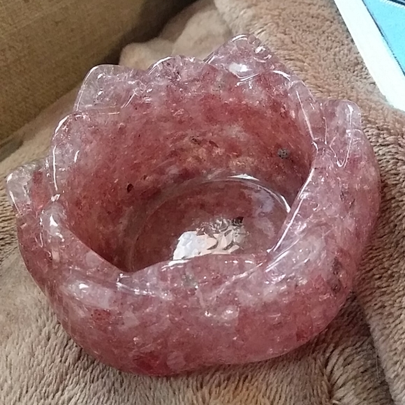Lotus aragonite Bowl strawberry quartz - Picture 2 of 4